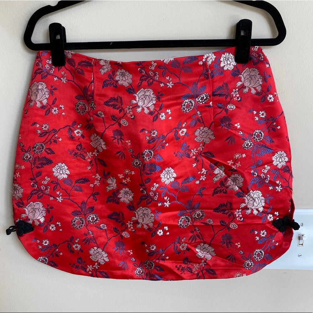 Forever 21 red satin skirt (L)